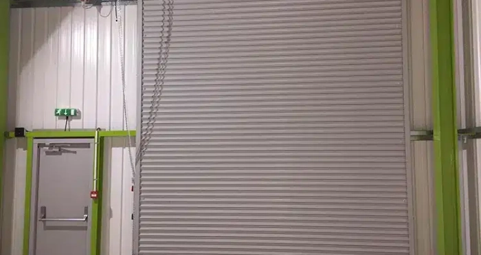 Roller Shutter 3